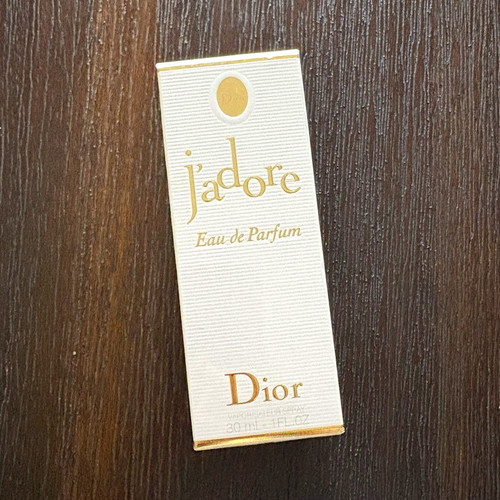 Dior adore eau parfum - j'adore,