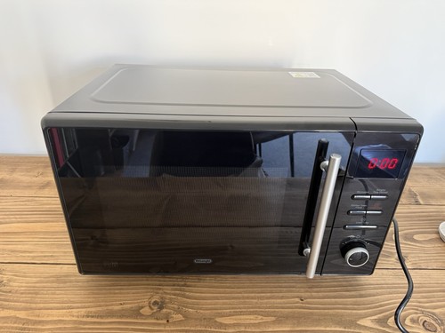 Delonghi 25l 900w digital solo - 25l,