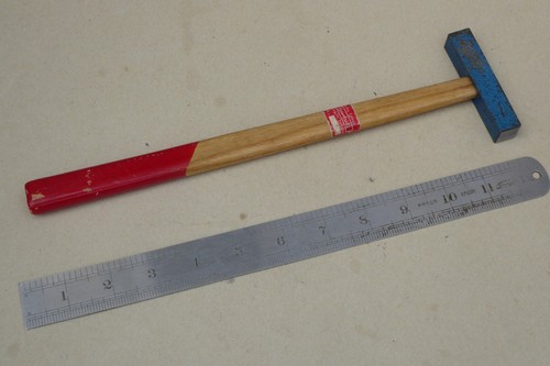 4oz square faced hammer - square,