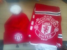 Manchester United Hat And Scarf