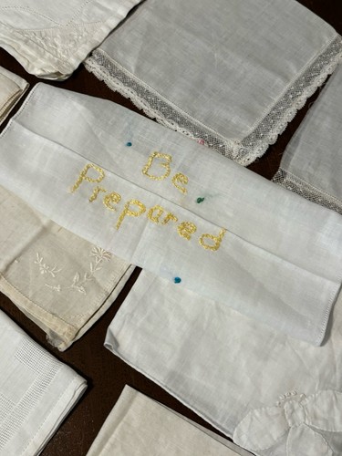 Vtg ladies handkerchiefs - vtg,