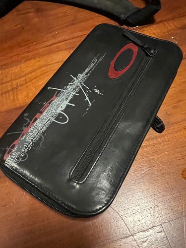 Old oakley long wallet - old,
