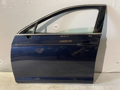 Volkswagen passat door - volkswagen,