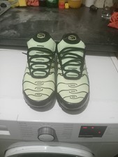 Nike TNS Green Colour Way Size