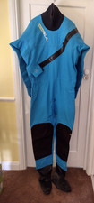 GUL DARTMOUTH ECLIP ZIP DRYSUIT SIZE MB BLUE ONLY USED HALF A DOZEN TIMES
