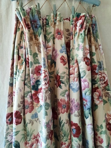 Pair vintage lined floral rose - pair,