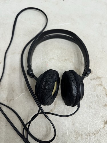 Sony mdr v150 ear wired - on,