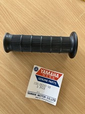 YAMAHA RD125 R5 DS7 TX650 YAS3 RD250 RD350 HAND GRIP LH Left NOS 235-26241-10