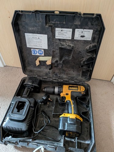 Dewalt dc745 12v cordless - dewalt,