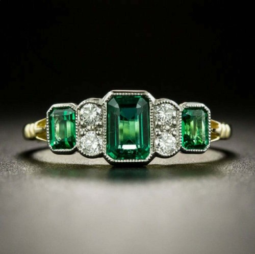 Emerald cut diamond - 3.60,