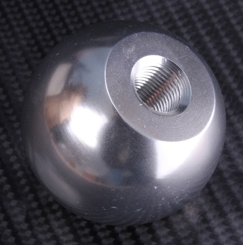 Chrome round gear shift knob - chrome,