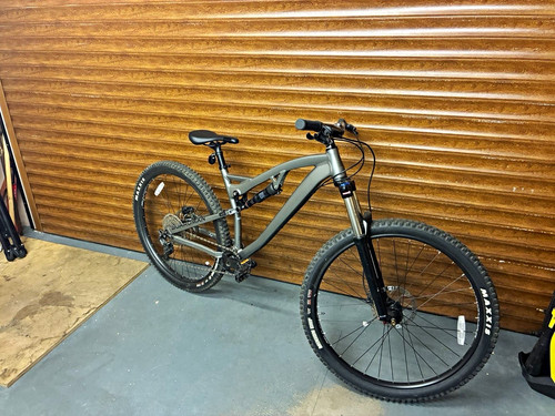 Boardman 29in full - 29in, suspension
