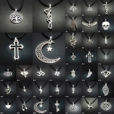 Silver tone pendant necklace - tone,