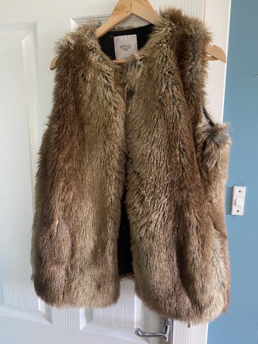 Zara trafaluc faux - zara, fur