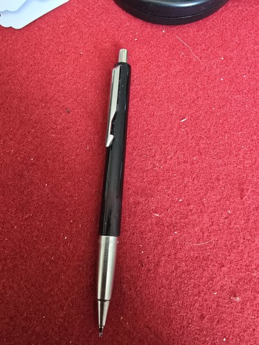 Parker vector black mechanical - vector,