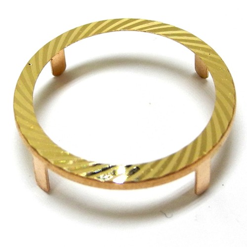 9ct yellow gold half - 9ct,