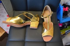 Gold roch valley stacey cuban - valley,