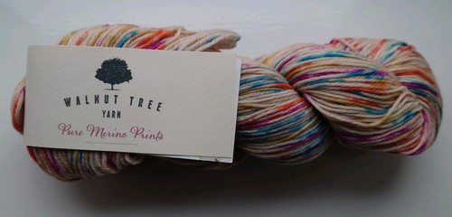 Walnut tree yarn organic - yarn, pure
