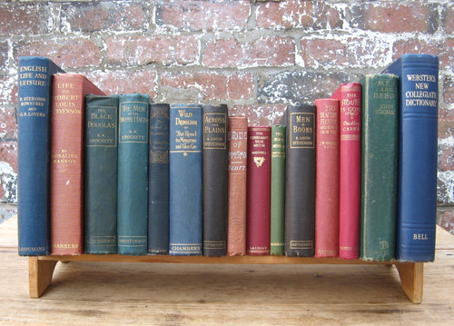 Antique decorative hardback - 15,