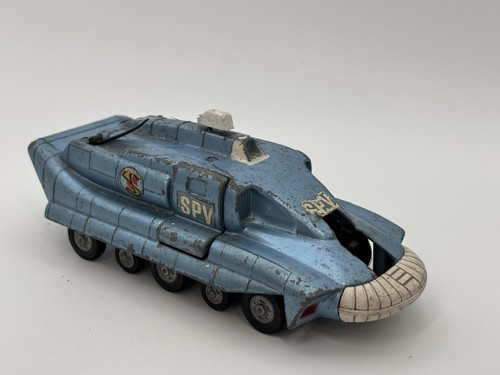 Dinky toys 104 captain - toys,