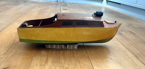 Vintage 40s model - 40s, cabin