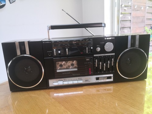 Sanyo v45lu boombox - sanyo, m-v45lu