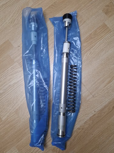 Yamaha mt10 front fork - yamaha,