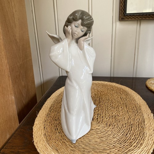 Lladro 4959 mime angel - lladro,