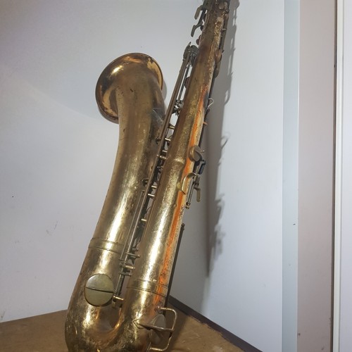 Geo bundy baritone sax - 40's, m