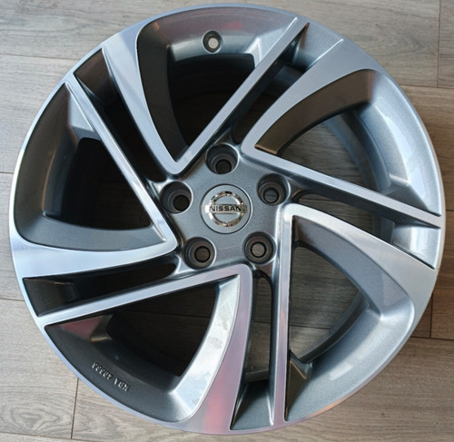 Genuine nissan qashqai - qashqai, 17"
