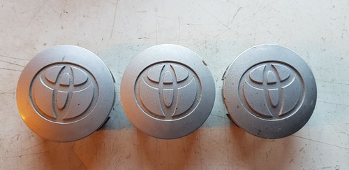 Toyota rav4 centre caps - toyota,