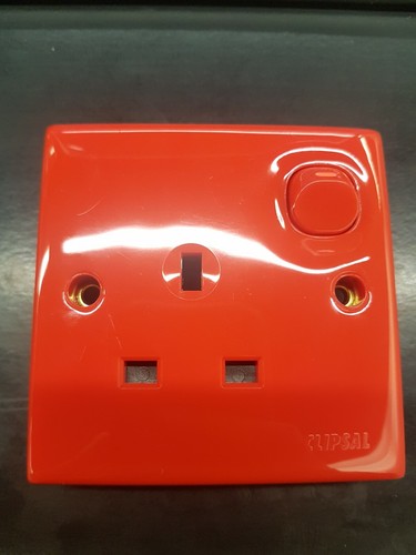 Retro clipsal e15rd socket - clipsal,