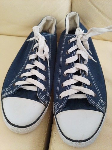 Navy blue white canvas plimsol - navy,