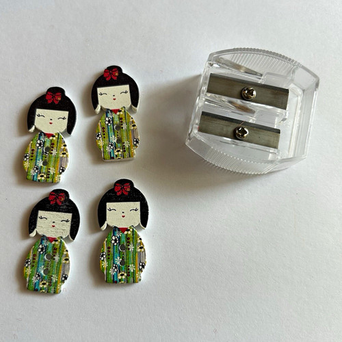 Wooden novelty craft - 4x,