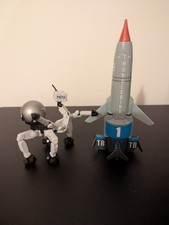 Thunderbird's 1 Rocket And Max Collectables