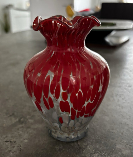 Red white clear spatter art - red,