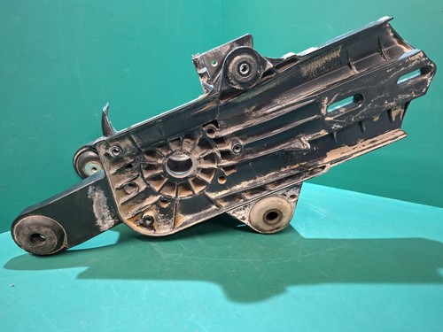 Makita dpc6410 crankcase - makita,