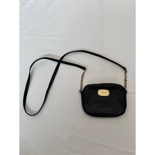 Michael kors cross body purse - michael,