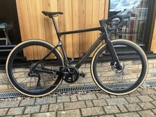 Orbea Orca10 Carbon fibre Road Bike in black