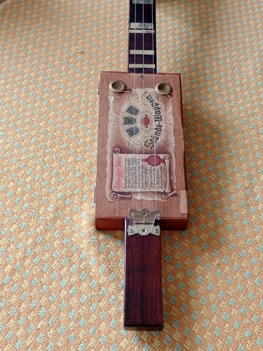 Three string electric guitar - three-string,