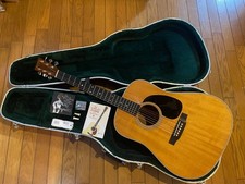 Martin D-28 2009 Acoustic