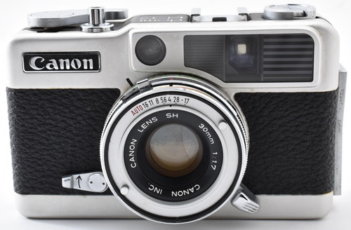Near mint canon demi - mint,