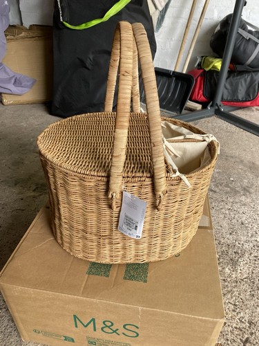 Brand new wicker picnic - new,