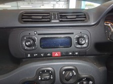 FIAT PANDA RADIO CD Stereo Radio Head Unit