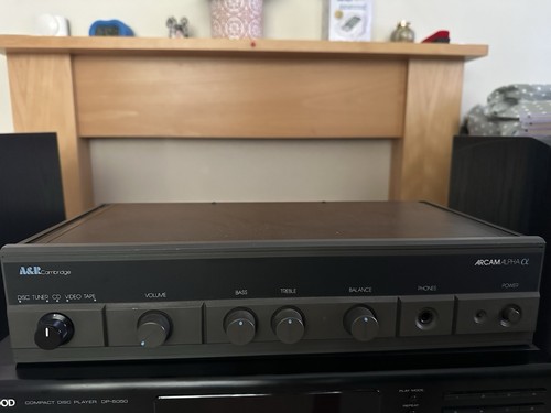 Cambridge audio arcam alpha - cambridge,