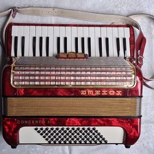 Hohner Concerto II 72 bass accordion, accordion, accordion with case