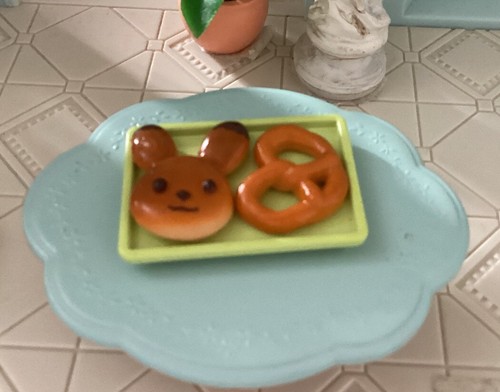 Sylvanian families play - play, food