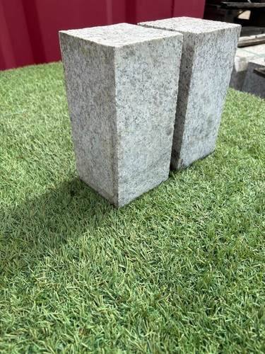 Silver grey granite setts - granite, /