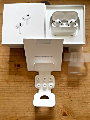Genuine apple airpods pro - genuine,
