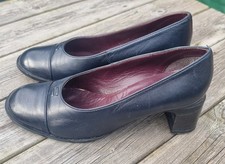 Clarks Springers Ladies Slip On Black Leather Shoes Size UK 5 FREE P&P 